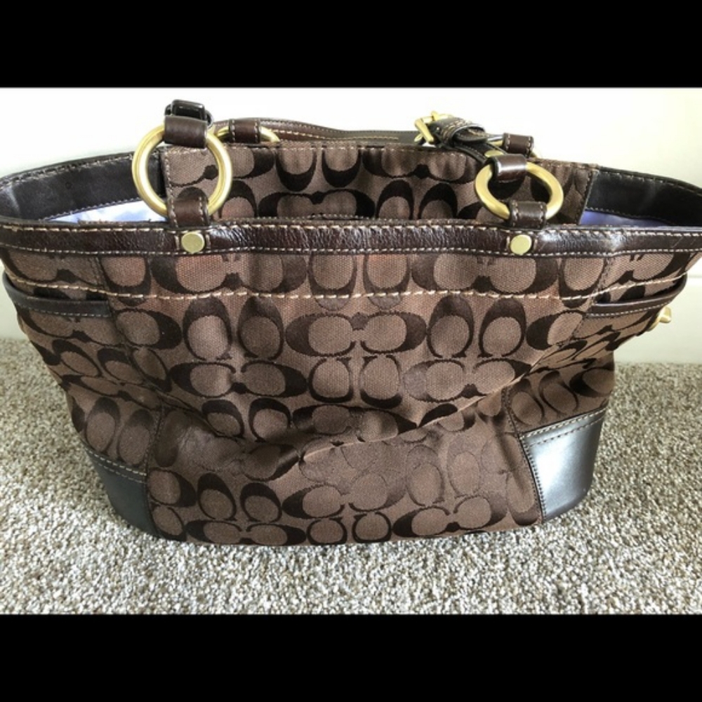 Coach purse